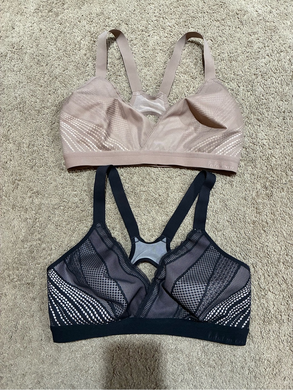 LULULEMON Awake to Lace Wireless Bra Lot Black & Soft Sand Crepe Stretch Sz 34DD
